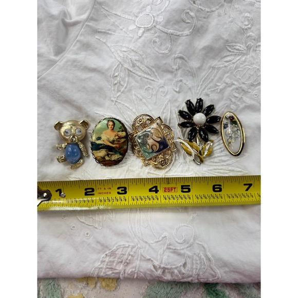 Lot of 5 Vintage‎ Enamel Brooches Teddy Bear Floral Lady Flower Ladybug - Picture 3 of 4